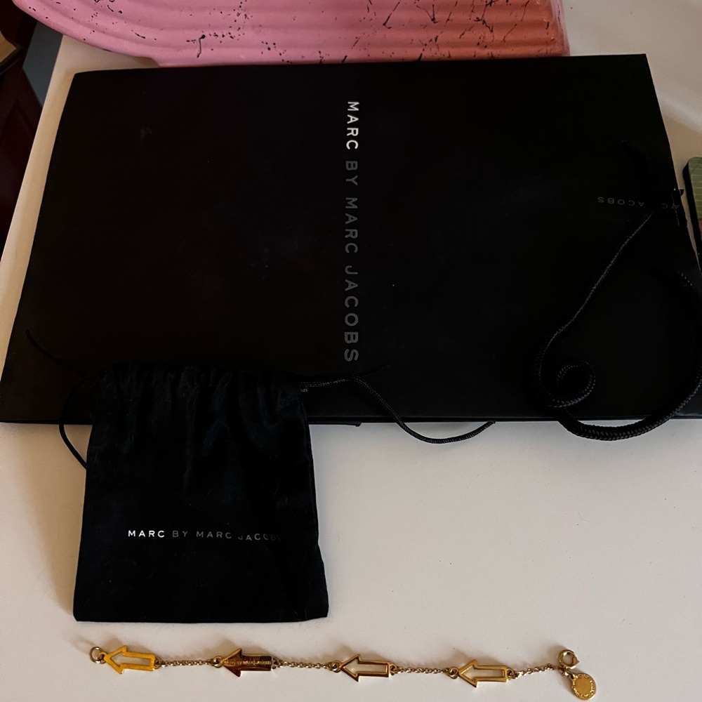 Marc Jacobs Arrow Bracelet